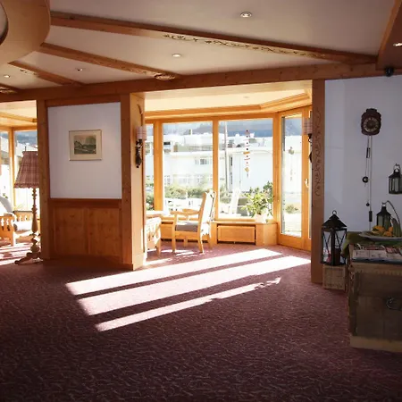 Szálloda Restaurant Alpina 3*