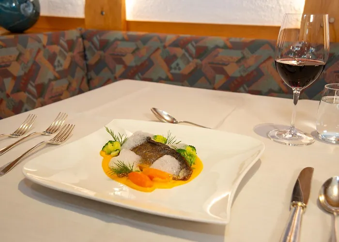 مطعم ألبينا فندق 3*