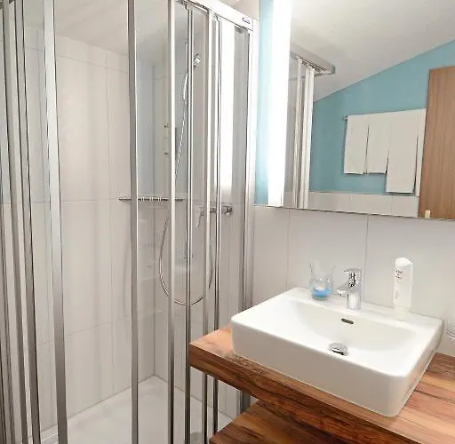 فندق مطعم ألبينا 3*